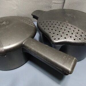 Pampered Chef microwave steamer pots